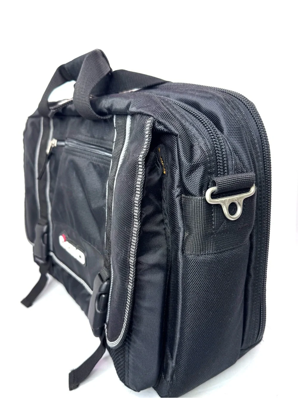 OGIO 03507 Classification Messenger Laptop Bag Black TEK SPEC Fits 17” No Strap